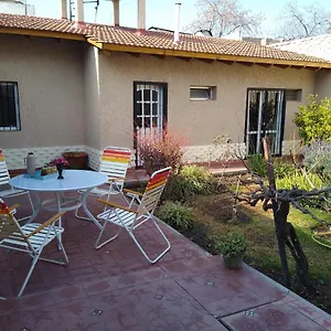https://miriam-s-place.hotelsmendoza.com