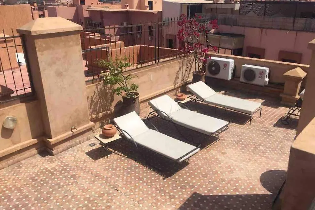 Appartement Tout Confort Avec Possibilite Transport Aeroport Marrakesh Apartment