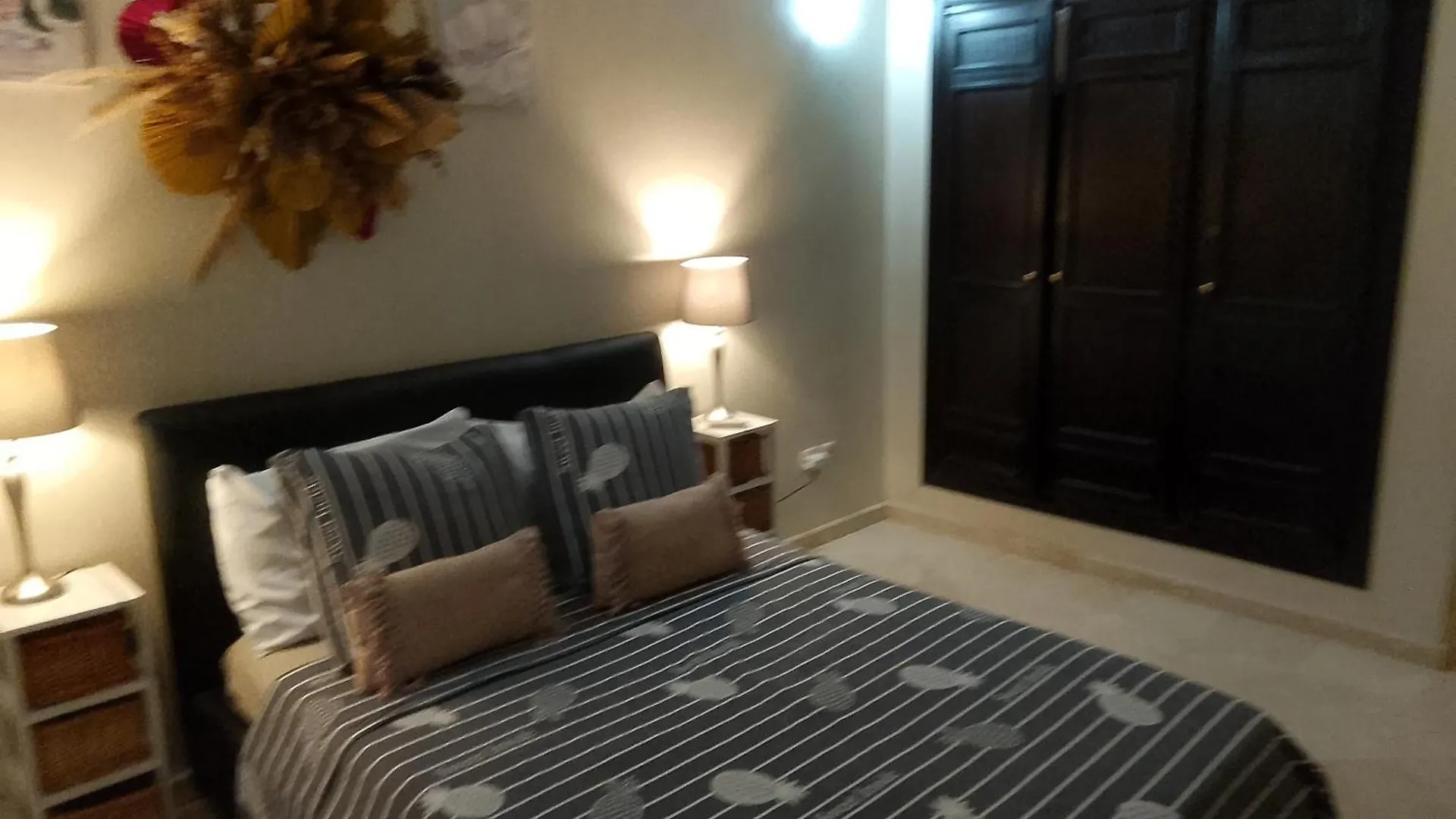 Appartement Tout Confort Avec Possibilite Transport Aeroport Marrakesz